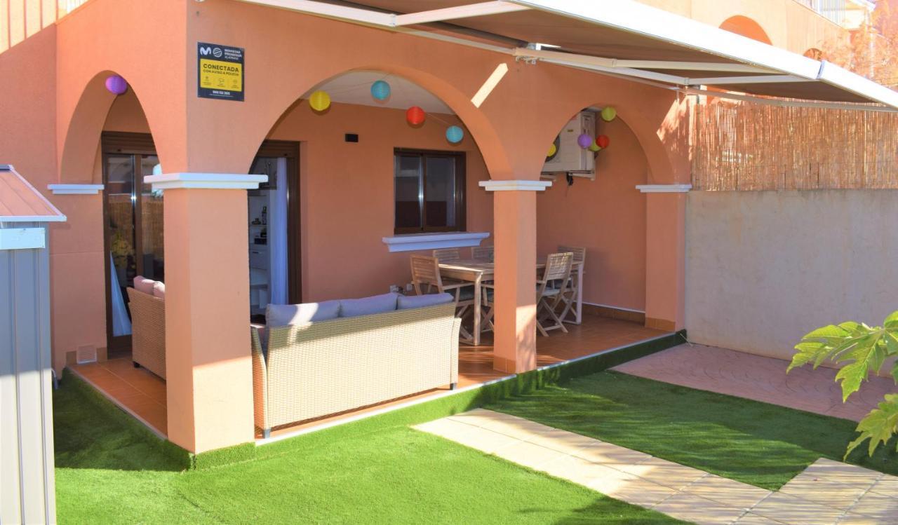 Espacioso Apartamento Con Preciosos Jardines Y Bbq Isla Plana Exteriér fotografie
